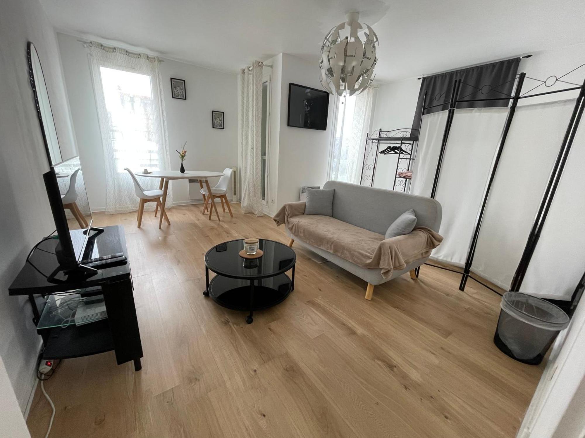 Jolie Chambre Proche De Paris Et Sa Peripherie Aubervilliers Exterior foto