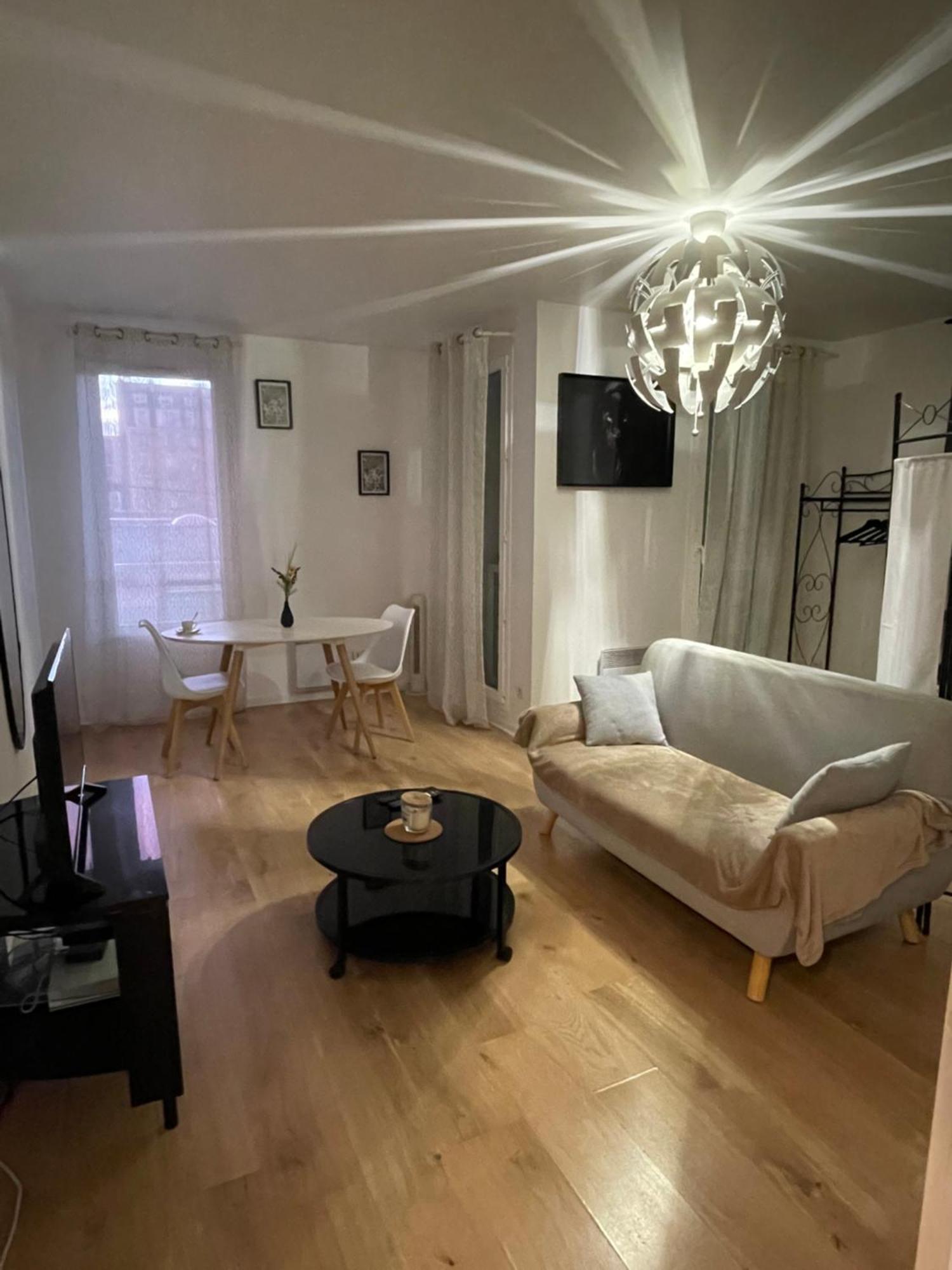 Jolie Chambre Proche De Paris Et Sa Peripherie Aubervilliers Exterior foto