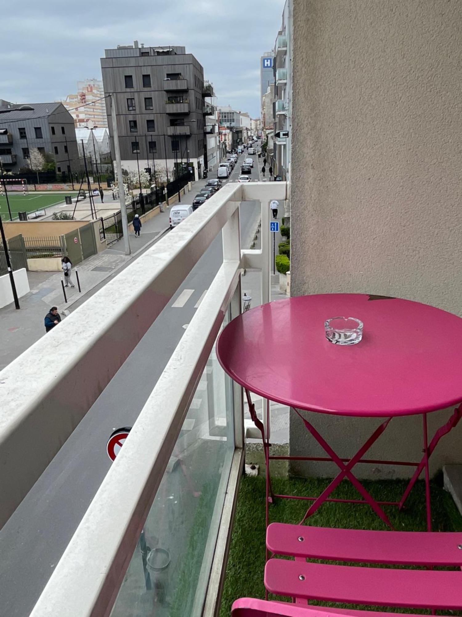 Jolie Chambre Proche De Paris Et Sa Peripherie Aubervilliers Exterior foto