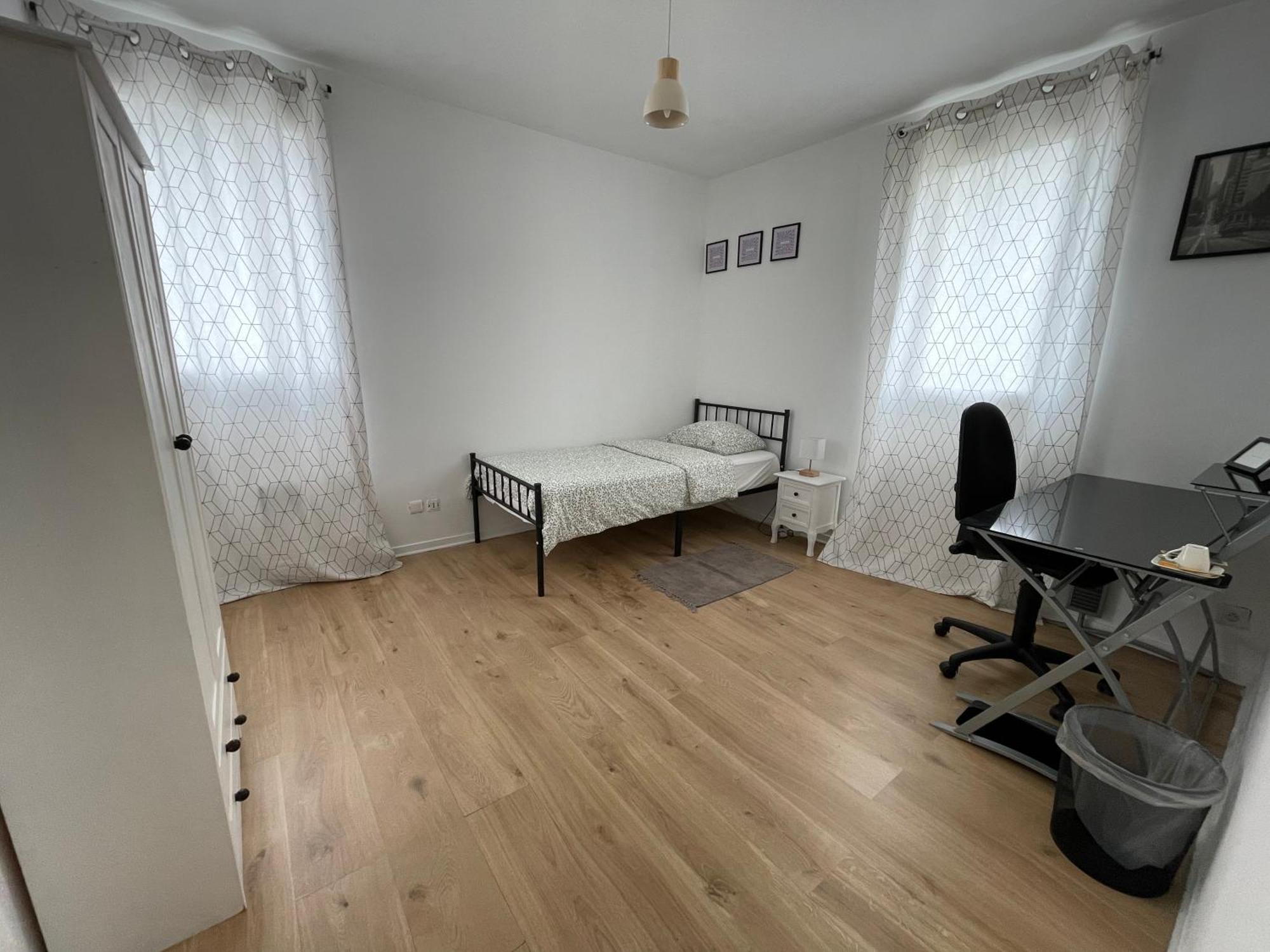 Jolie Chambre Proche De Paris Et Sa Peripherie Aubervilliers Exterior foto